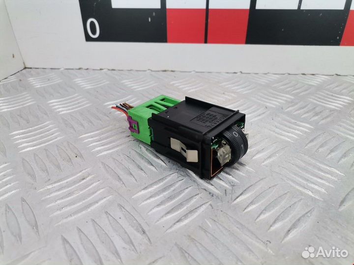 Кнопка обогрева сидений Audi A6 4B/C5 2000