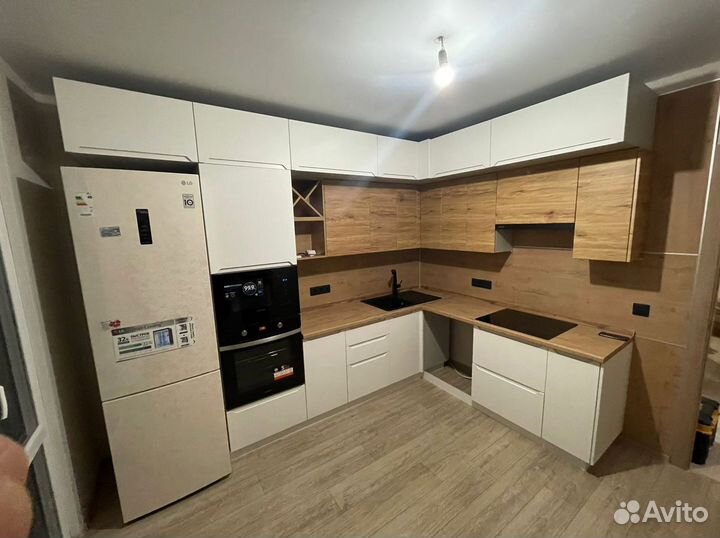 Кухня новая