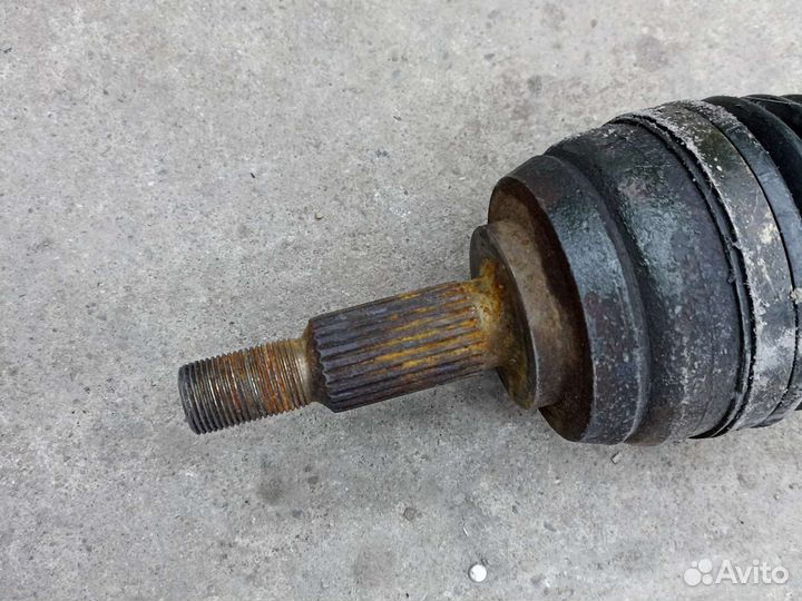 Привод правый Renault duster