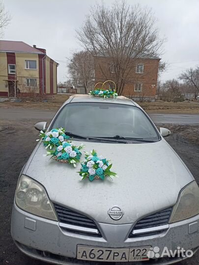 Свадебное украшение на машину