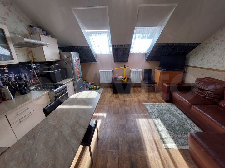 2-к. квартира, 49 м², 4/4 эт.