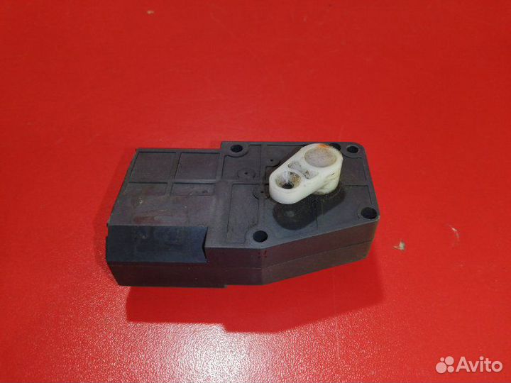 Сервопривод заслонок печки Nissan Presea HR10