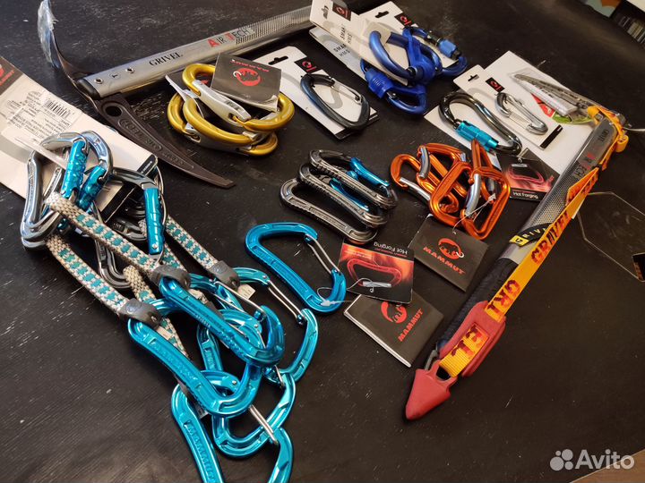 Карабины Mammut, Ледоруб Grivel, Репшнур Альпинизм