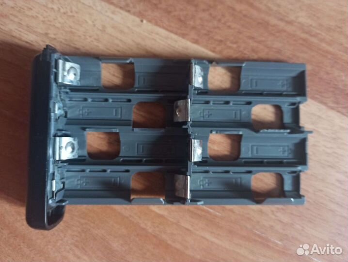 Батарейный блок Canon CP-E4