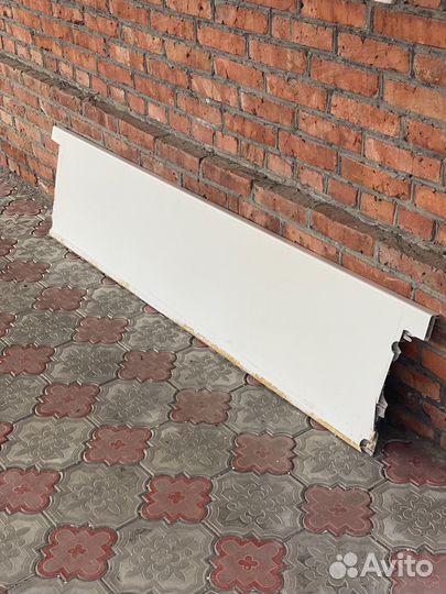 Подоконник пластиковый бу