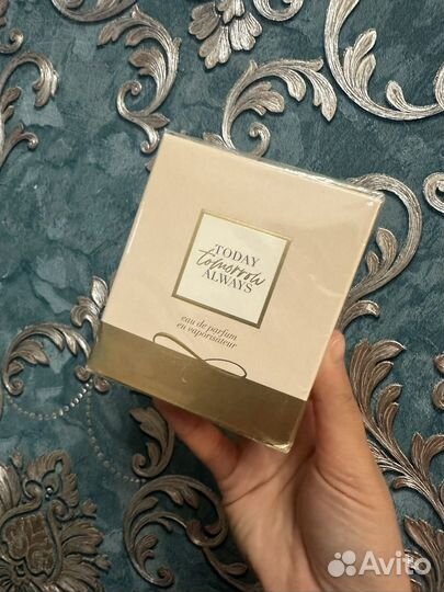 Парфюмерная вода avon Tomorrow