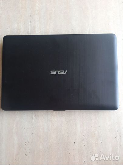 Ноутбук asus