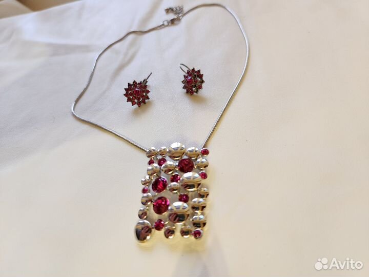 Бижутерия пакетом бусы серьги кольца броши