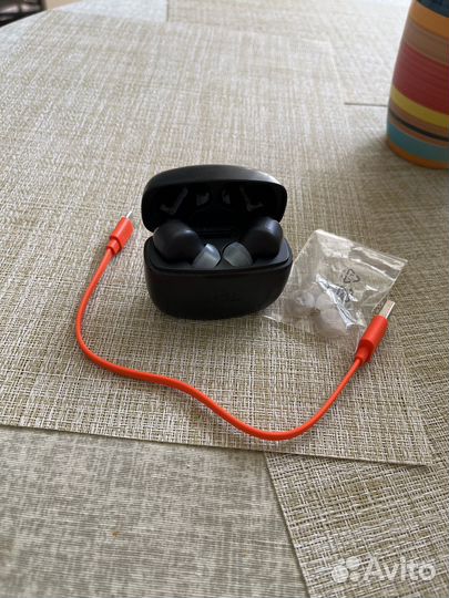 Беспроводные наушники jbl tune 215 tws