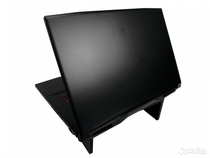 Игровой ноутбук MSI