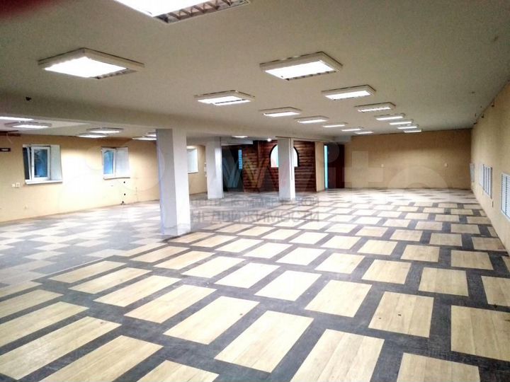 Помещение с арендатором 218 м2 Айская