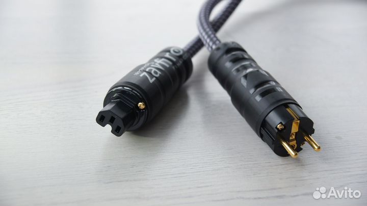 Сетевой кабель Zavfino Fina Mk2