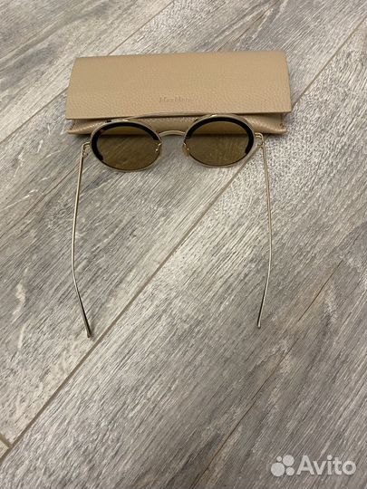 Солнцезащитные очки