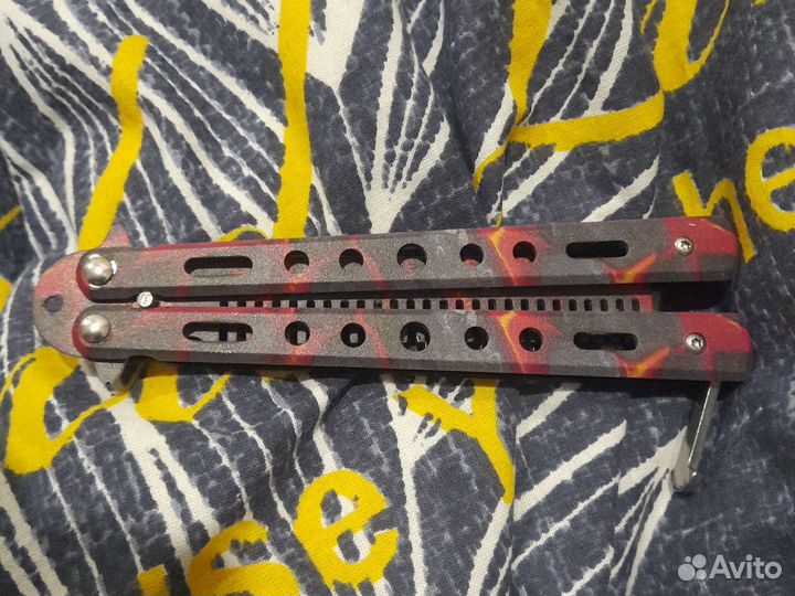 Нож бабочка расческа