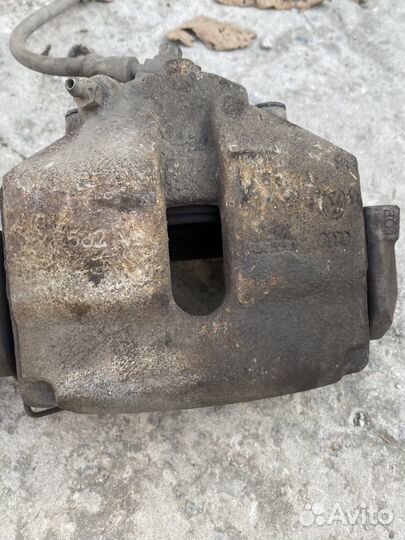 Передний суппорт golf 6