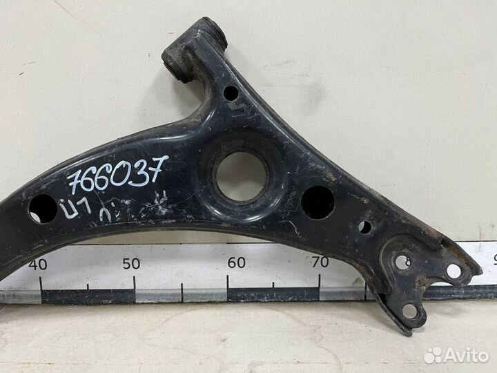 Рычаг передний левый Toyota Caldina T210 1997-2002