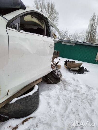 Дверь передняя левая Volkswagen Jetta 6