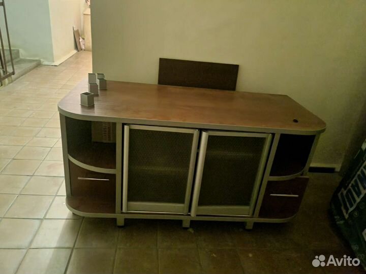 Тумба под тв из массива бу