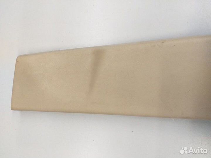 Обшивка центральной стойки Lexus Rx300 MCU35 1mzfe