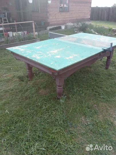 Бильярдный стол