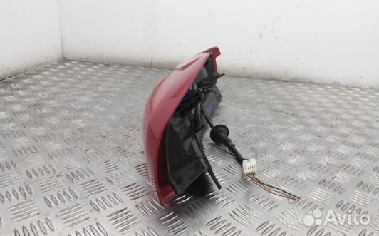 Фонарь задний правый nissan X-trail T31 (XUK17MY01