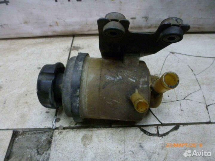 Бачок гидроусилителя Hyundai Solaris 1.6 2012