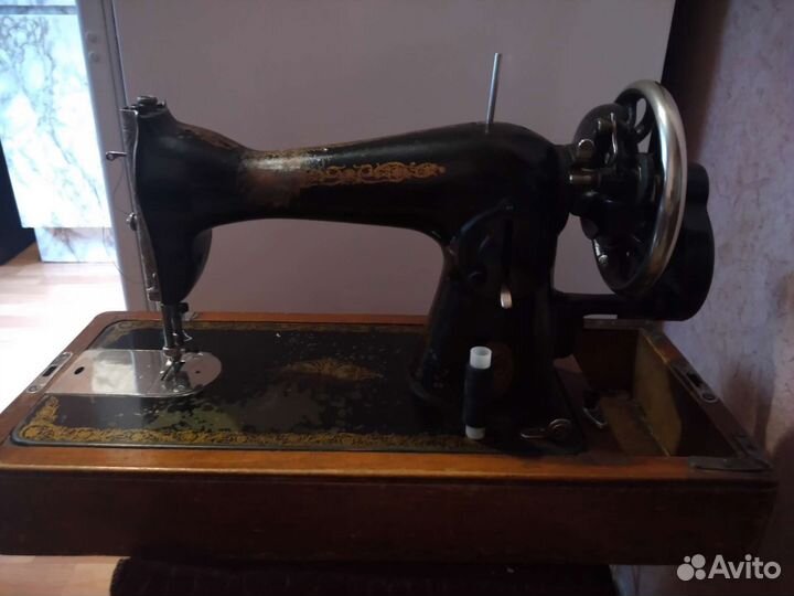 Швейная машинка подольская ручная