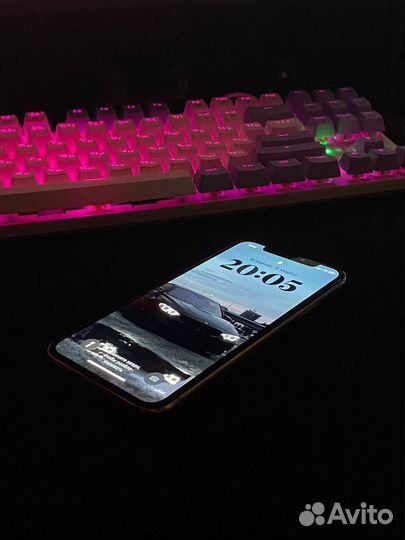 iPhone X, 64 ГБ