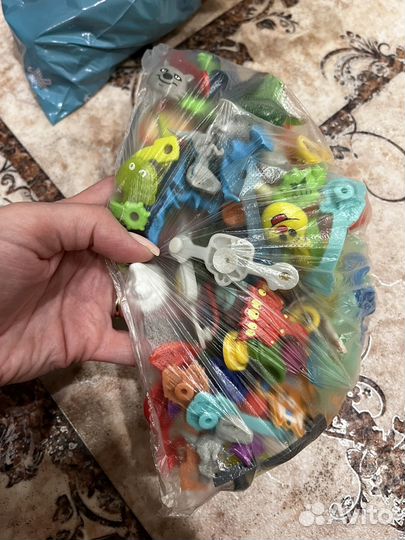 Игрушки из киндера пакетом. Есть коллекционные