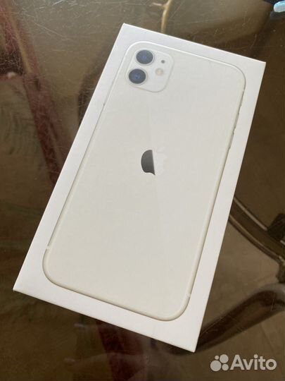 Коробка от iPhone 11 оригинальная