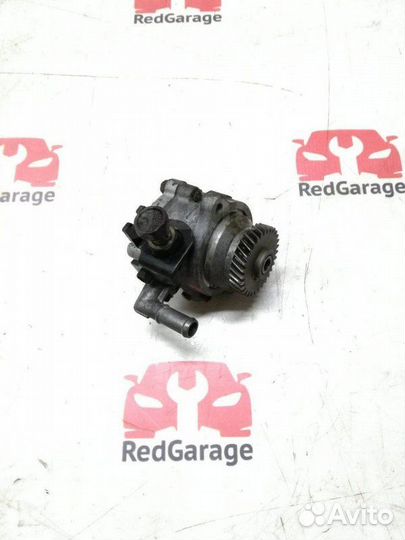 Насос гидроусилителя руля Nissan Patrol Y61