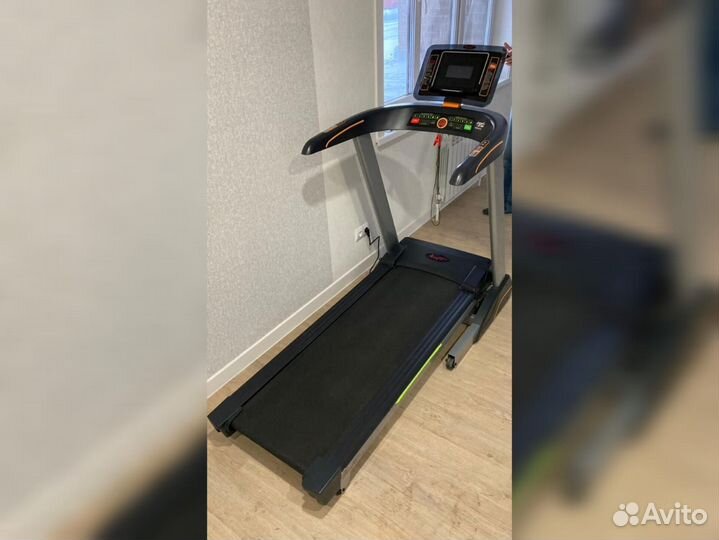 Беговая дорожка AeroFit MaxFit 12 Аренда