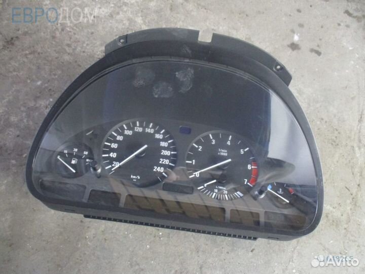 Панель приборов kmh м62 4.4 BMW E39 s1048265