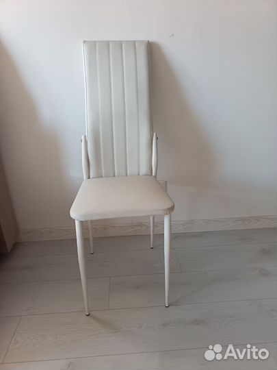 Кухонные стулья бу 3шт