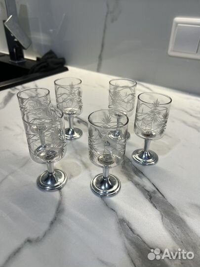 Рюмки хрустальные 6 штук