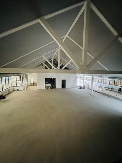 Помещение Свободного назначения, 725 м²