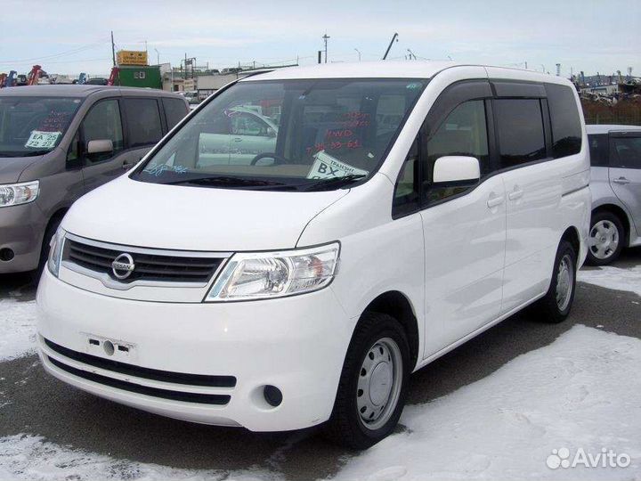 Рейлинги на Nissan Serena C25
