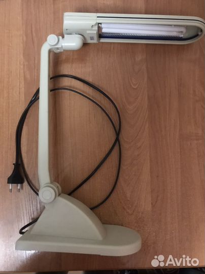 Лампа настольная