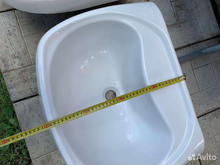 Раковина в ванную бу