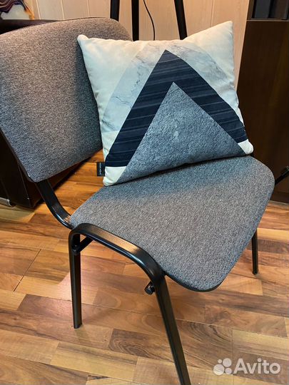 Офисные стулья