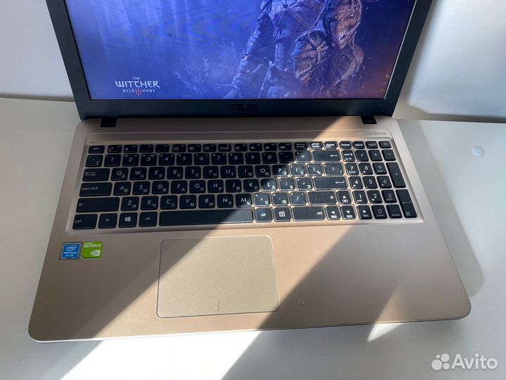 Asus 4 ядра/N5000/MX110/SSD