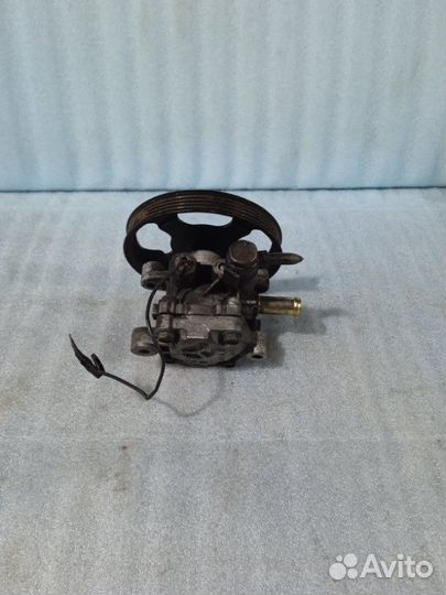 Гидроусилитель Mitsubishi 4G15