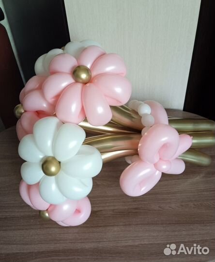 Цветы, букеты, фигуры из воздушных шаров