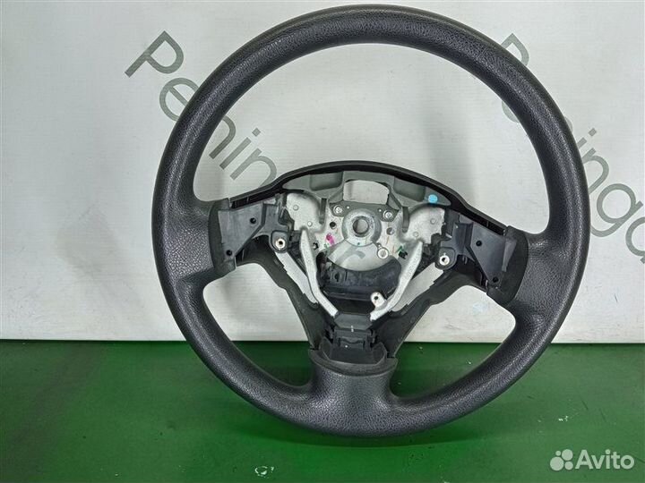 Руль Toyota Corolla ZRE152