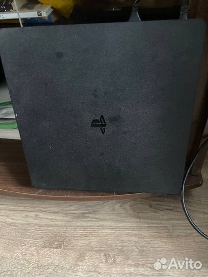 Sony PS4 slim