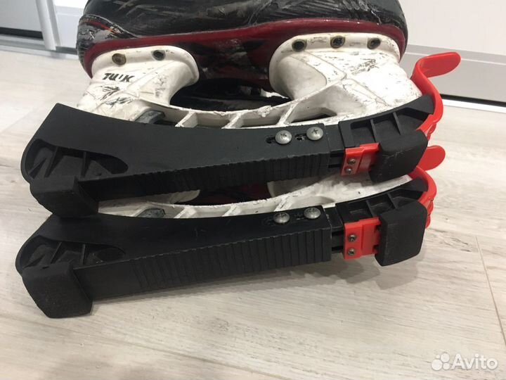 Чехлы на хоккейные коньки