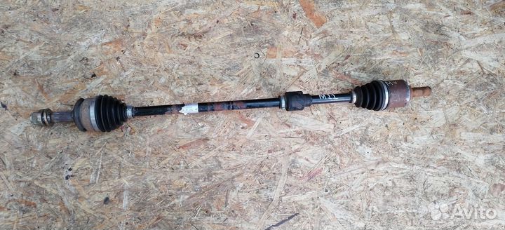 Привод передний правый chery m11 46 тыс км