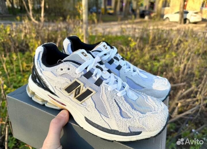 New balance 1906r protection pack