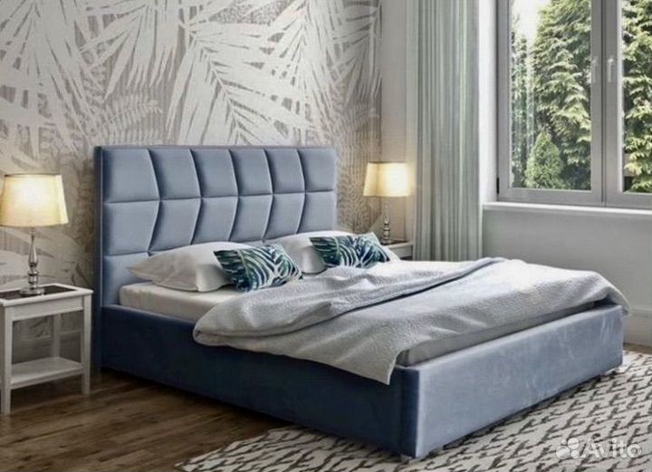 Кровать двухспальная с подьемным механизмом