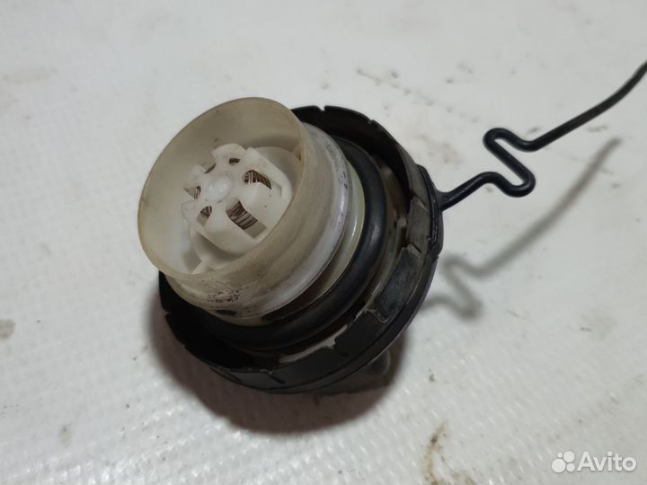 Пробка топливного бака Тойота Камри 50-55